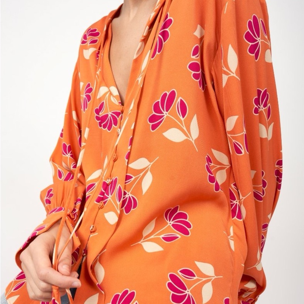 Joie Zosia Long Sleeve Top (size M) - Picture 3 of 10